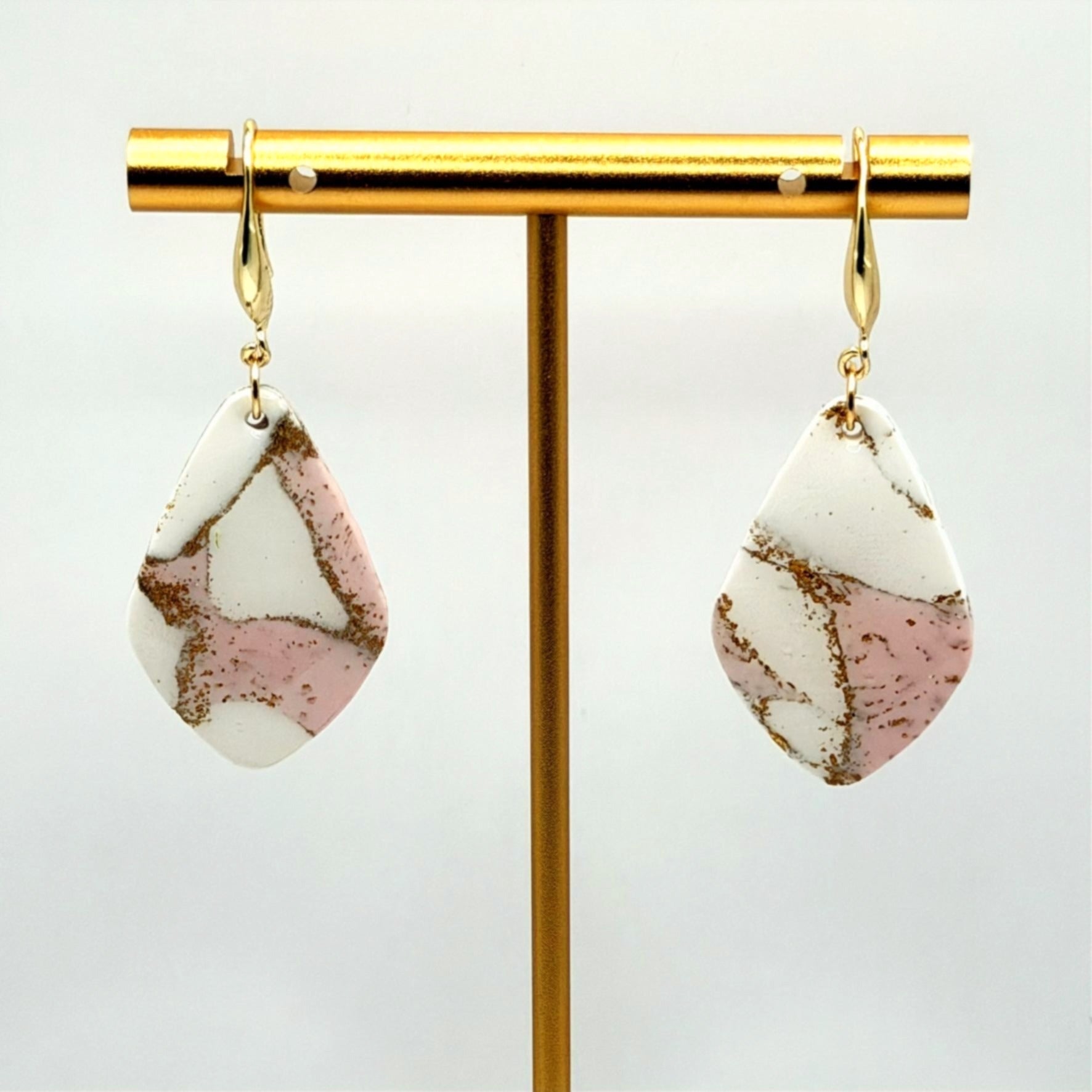 Aurora Blush Marble Hooks