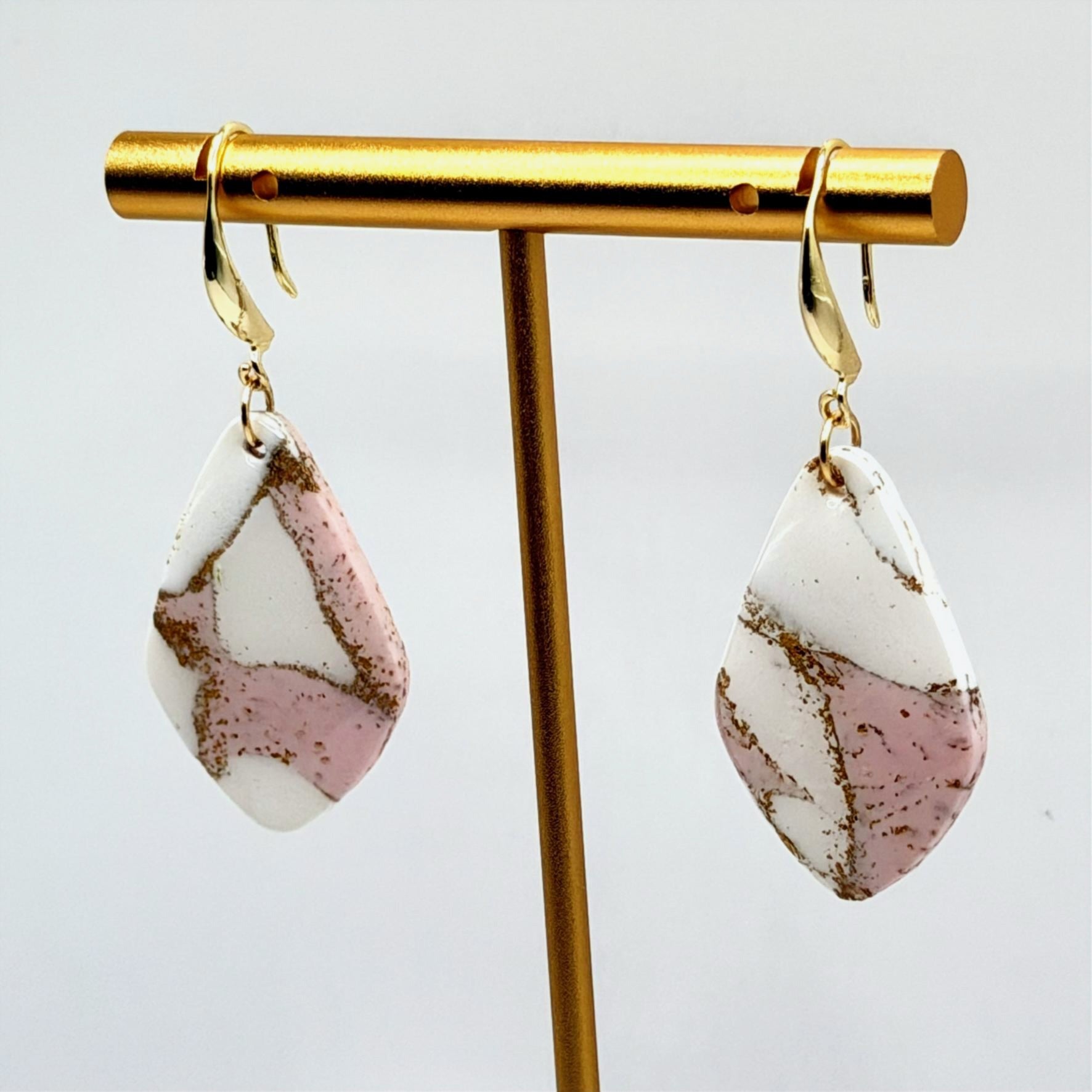 Aurora Blush Marble Hooks
