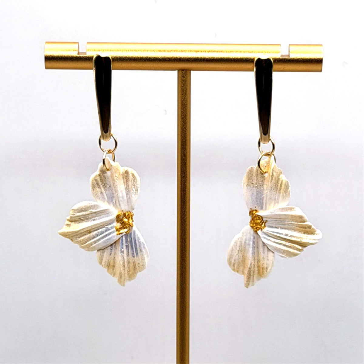 Pearl Flower Drop