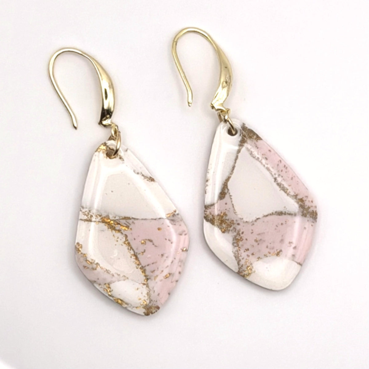 Aurora Blush Marble Hooks