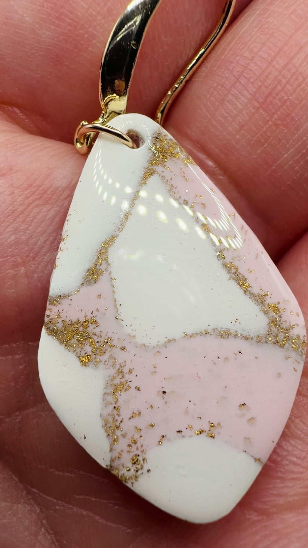 Aurora Blush Marble Hooks