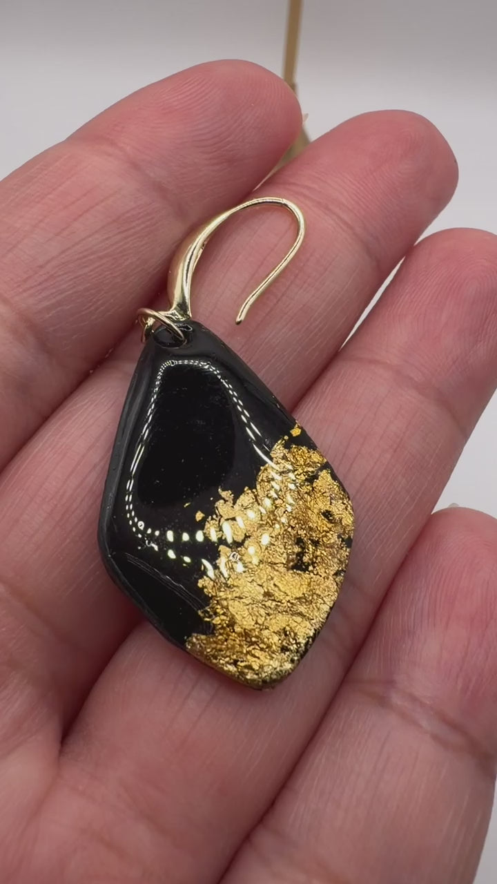 Obsidian Gold Hooks